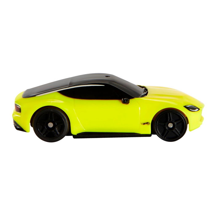 Hot Wheels Voiture Radiocommandée 1:64 Nissan Z - Modèle RC avec Détails Authentiques, Turbo et Compatible Piste Orange