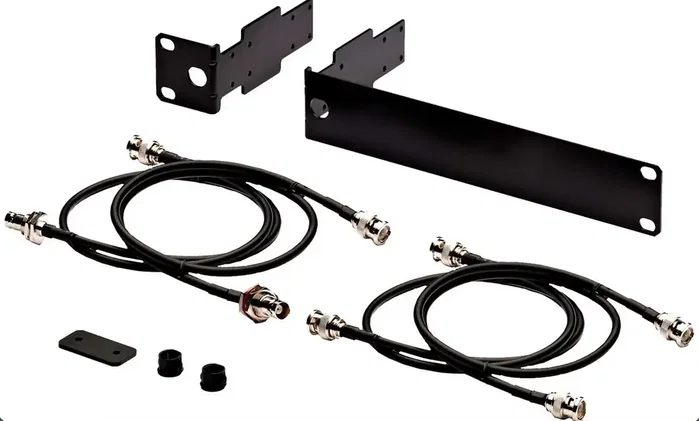 AKG RMU4X PRO Kit de montage en rack pour récepteurs sans fil AKG RMU4X PRO Kit de montage en rack pour récepteurs sans fil