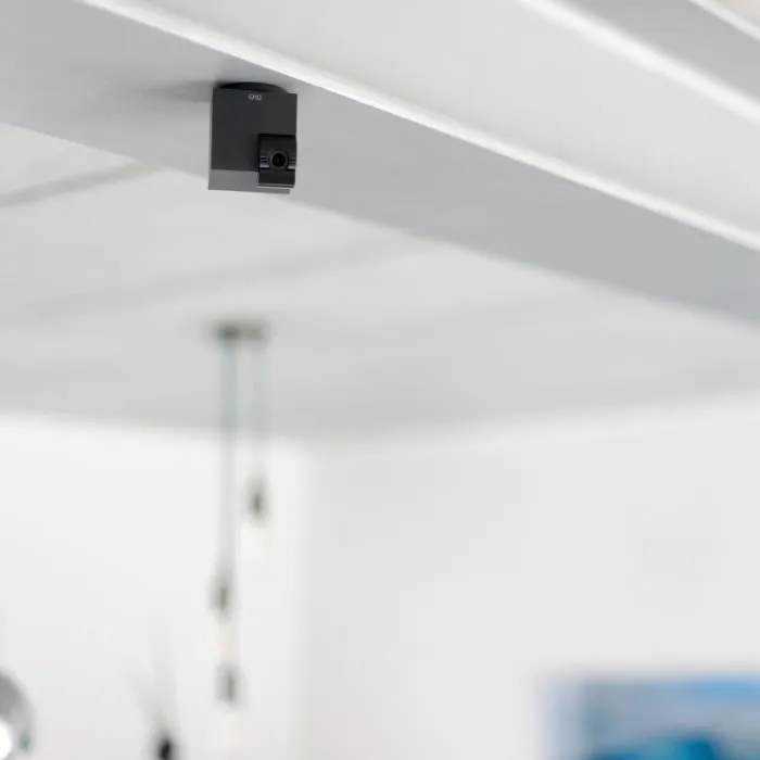 Dio Connected Home DIOCAM-RI01 - Caméra de surveillance intérieure Wi-Fi rotative HD 1080P avec vision nocturne et détection de mouvement