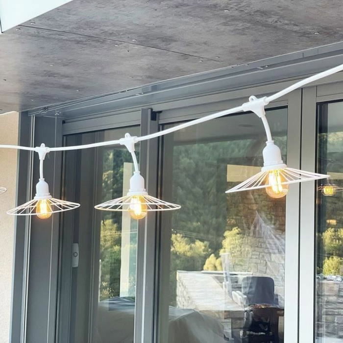 Lumisky Guirlande lumineuse Chic White Light 6 m, 10 ampoules E27 LED blanc chaud Lumisky Guirlande lumineuse Chic White Light 6 m, 10 ampoules E27 LED blanc chaud