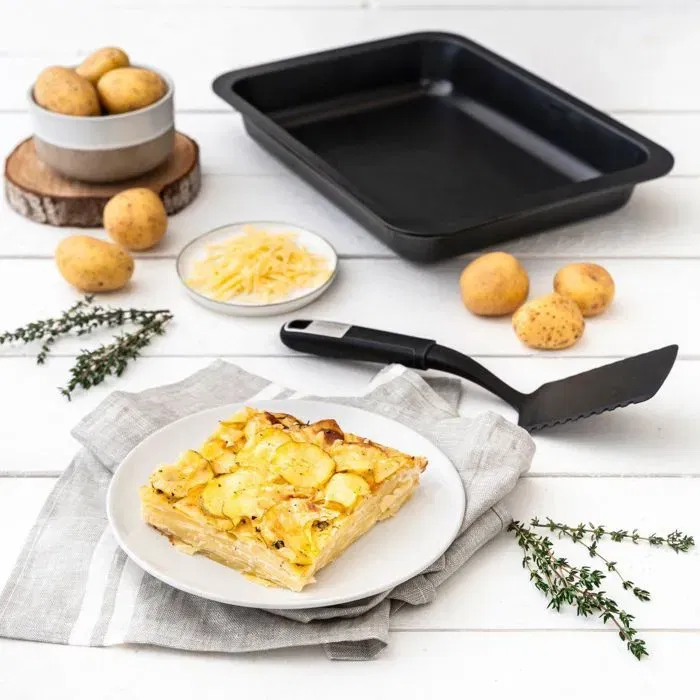Zenker - Ensemble de 2 plats rectangulaires pour four - Antiadhésif - 37 x 27 cm et 28 x 23 cm - Idéal pour gratins et batch cooking Zenker - Ensemble de 2 plats rectangulaires pour four - Antiadhésif - 37 x 27 cm et 28 x 23 cm - Idéal pour gratins et batch cooking