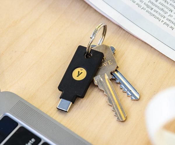 Yubico YubiKey 5C NFC Clé de sécurité USB-C (5060408462331)