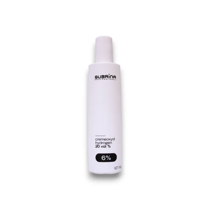Subrina Professional CremeOxyd Lotion oxydante pour cheveux 6%, 20 vol, 120 ml Subrina Professional CremeOxyd Lotion oxydante pour cheveux 6%, 20 vol, 120 ml