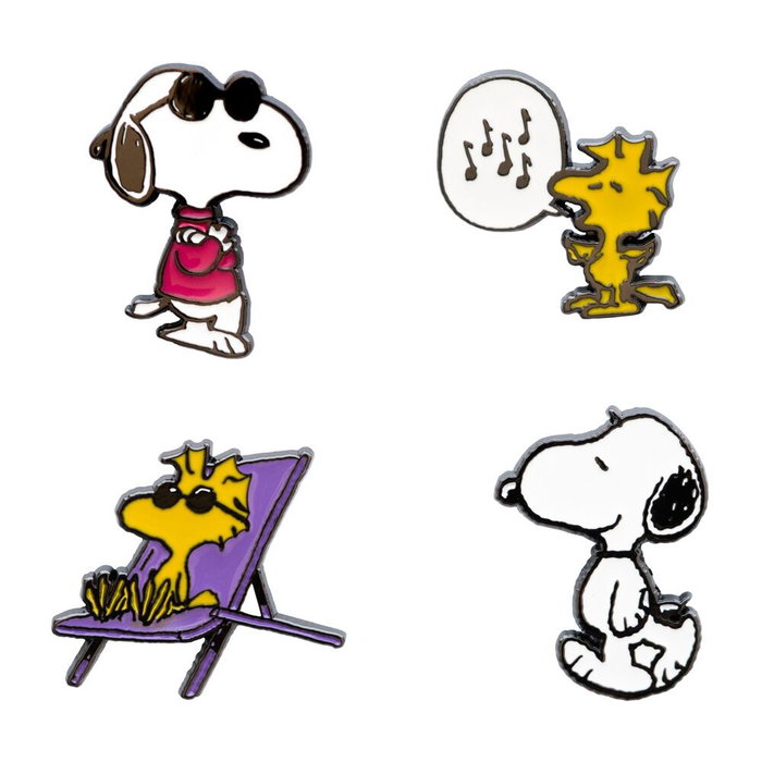 ERIK - Set de 4 Broches Épinglettes à Personnage Snoopy - Différents Modèles - Taille 2,5 x 4 cm ERIK - Set de 4 Broches Épinglettes à Personnage Snoopy - Différents Modèles - Taille 2,5 x 4 cm