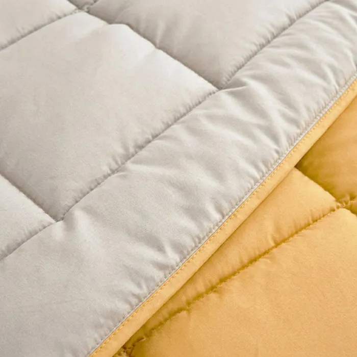 Toison D'Or HUDSON Couette Légère Microfibre Miel & Galet 220 x 240