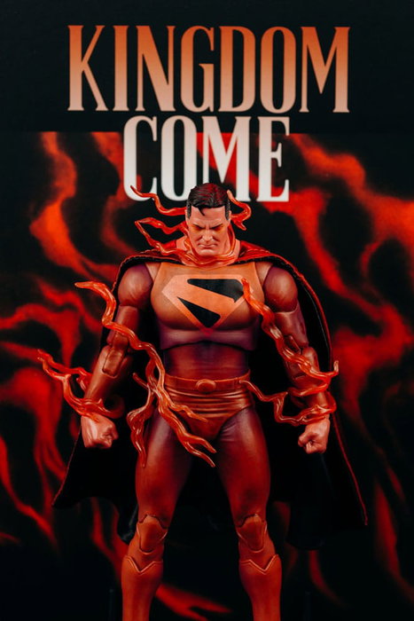 McFarlane Toys DC Multiverse McFarlane Cover Recreations Superman (Kingdom Come) (Gold Label) 18 cm