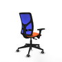 Chaise Motilla Synchro 3 positions tissu Orange Maille Bleu Base pyramidale noire Accoudoir 3D Sans appui-tête Roulettes 65mm pour moquette