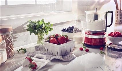 KitchenAid 5KFC0516 EER Picadora de alimentos (Hachoir/Mixeur) Rouge - Compact, 1,19 L, lame en acier inox, accessoire batteur