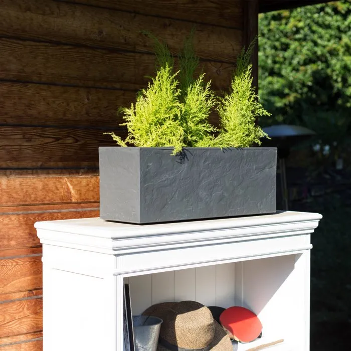 Eda - Balconnière Volcania Up 25 L - Décoration intérieure et extérieure - Finition pierre - 59 x 19.5 x 22.8 cm - Gris anthracite Eda - Balconnière Volcania Up 25 L - Décoration intérieure et extérieure - Finition pierre - 59 x 19.5 x 22.8 cm - Gris anthracite