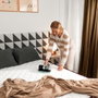 Cecotec Conga Rockstar 3000 Aspirateur à Matelas et Tissus d'ameublement 300W 10kPa avec lumière UV-C et brosse motorisée, noir/argent/turquoise
