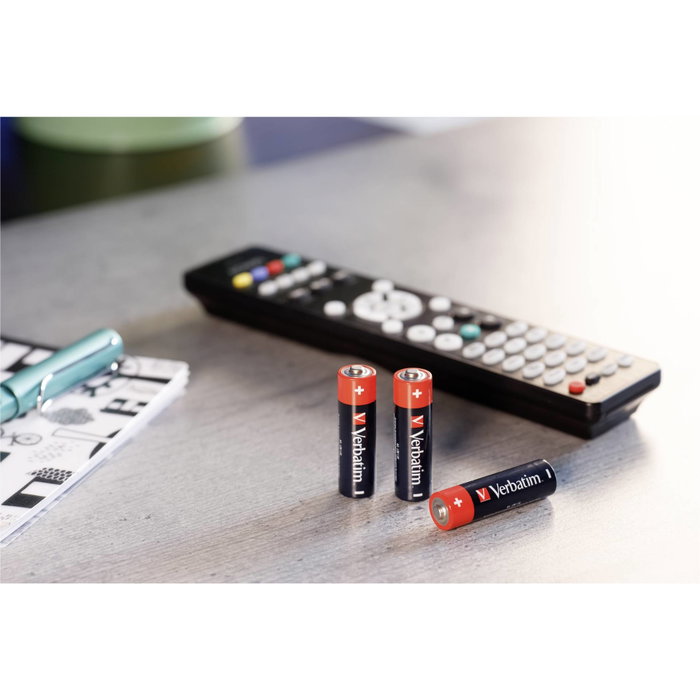 Verbatim Lot de 8 piles AA Alcalines 1,5V 2900 mAh Verbatim Lot de 8 piles AA Alcalines 1,5V 2900 mAh