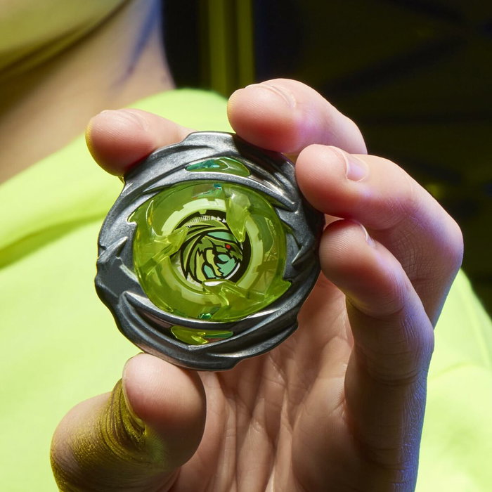 Hasbro Beyblade X Set de combat Descente-choc avec Beystadium