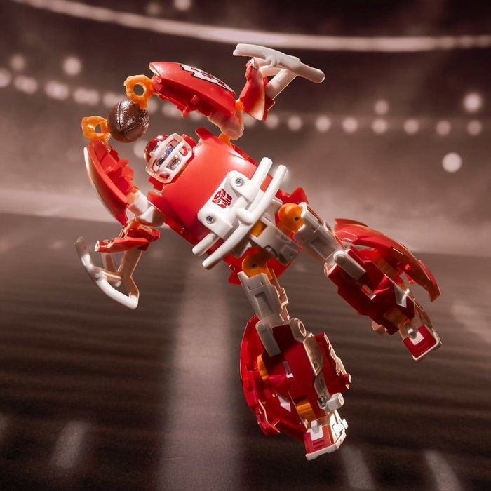 Transformers x NFL figurine Kansas City Chiefs: KC-59 14 cm Transformers x NFL figurine Kansas City Chiefs: KC-59 14 cm