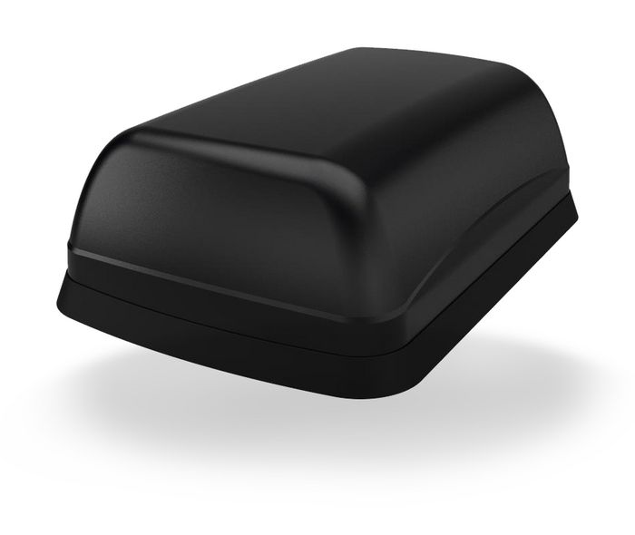 Panorama Antennas LOW PRO 4X4 4G/5G IOT avec câbles de 2 mètres Panorama Antennas LOW PRO 4X4 4G/5G IOT avec câbles de 2 mètres