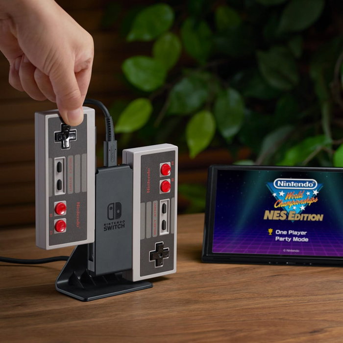 Nintendo Station de recharge Joy-Con et NES, Noir Nintendo Station de recharge Joy-Con et NES, Noir