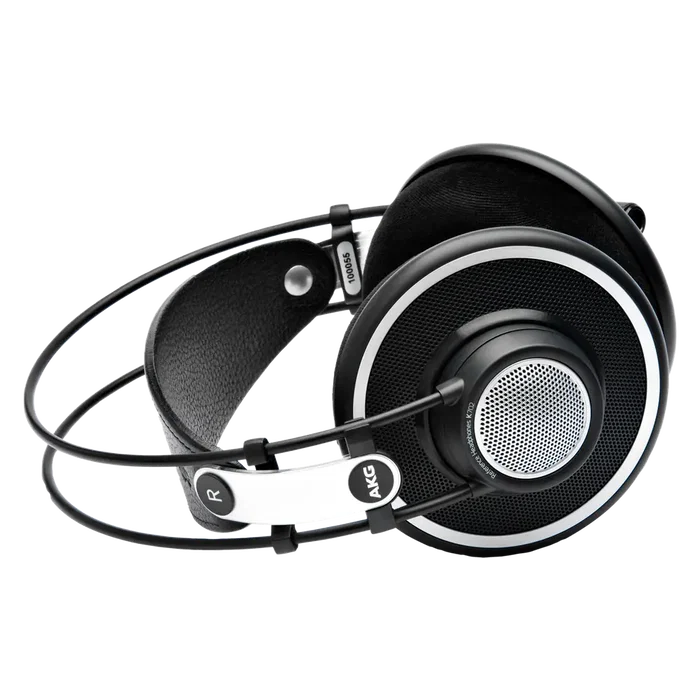 AKG K702 Casque Audio Hi-Fi Ouvert Circumaural 62 Ohm - Bobine Plate, Membranes Varimotion - 10-39800 Hz AKG K702 Casque Audio Hi-Fi Ouvert Circumaural 62 Ohm - Bobine Plate, Membranes Varimotion - 10-39800 Hz