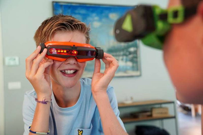 Bizak - Juego Lasershoot, jeu de bataille laser avec masque et effets sonores et lumineux - AAA - Langue : espagnol