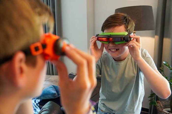 Bizak - Juego Lasershoot, jeu de bataille laser avec masque et effets sonores et lumineux - AAA - Langue : espagnol