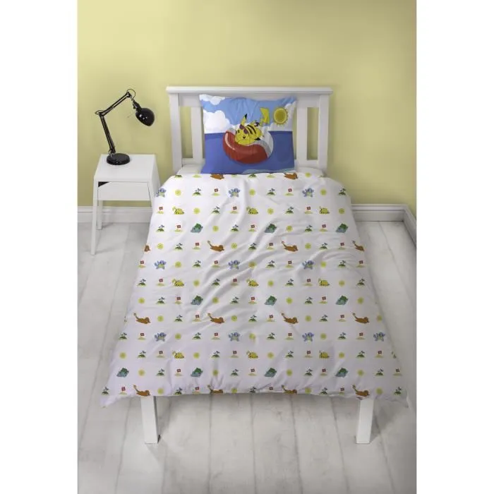 Pokemon Parure de lit Pikachu et ses amis à la plage en microfibre - 1 housse de couette 140 x 200 cm + 1 taie d'oreiller 63 x 63 cm