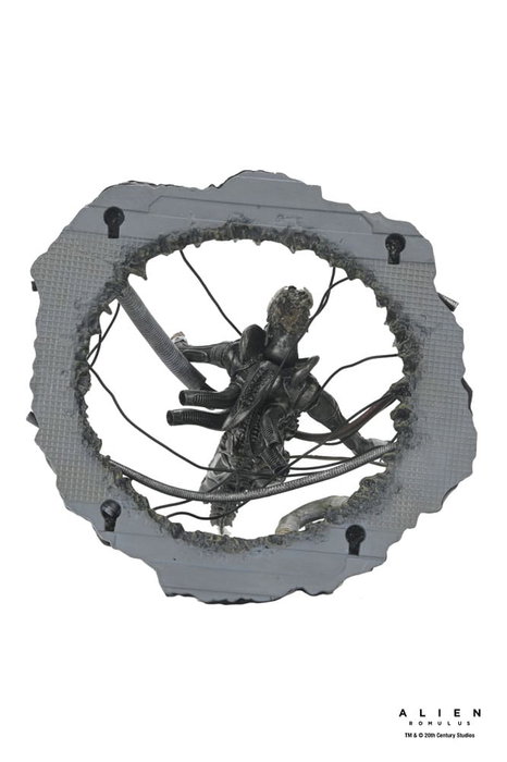 Alien: Romulus figurine Deluxe Suspended Lab Xenomorph XX121 18 cm