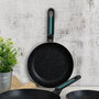 Quid Poêle en Aluminium Oasis 26 cm Noir Antiadhésif Compatible Induction Vitrocéramique Gaz Électrique