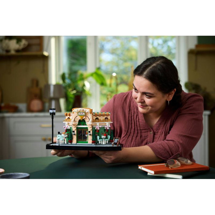 LEGO Icons Le café français 10362