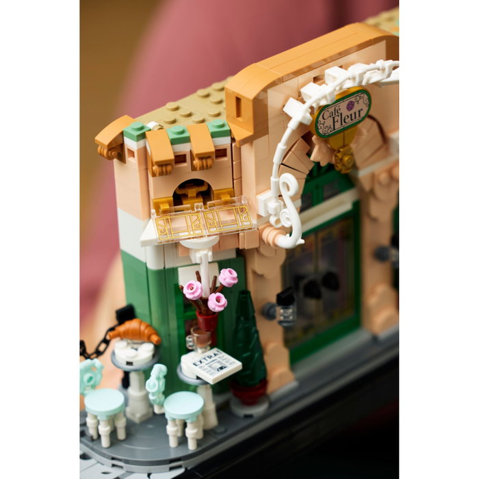 LEGO Icons 10362 Le café français