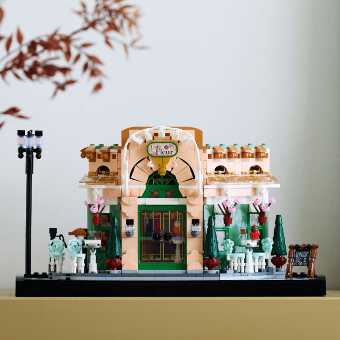 LEGO Icons 10362 Le café français