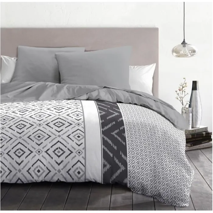 Home Passion Parure de couette microfibre ETHNO Gris 220x240cm et 2 Taies d'oreiller 63x63cm Home Passion Parure de couette microfibre ETHNO Gris 220x240cm et 2 Taies d'oreiller 63x63cm