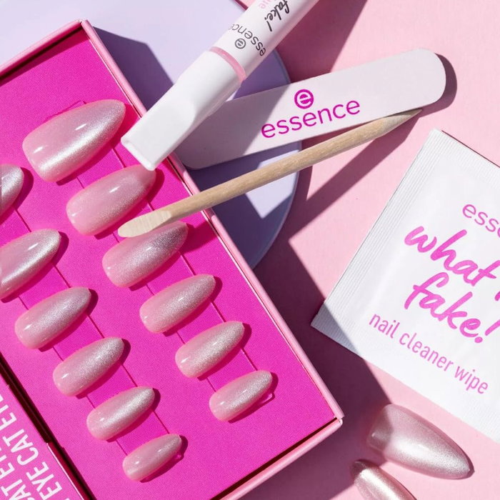 Essence Faux ongles What the Fake! n° 02 - Œil de chat
