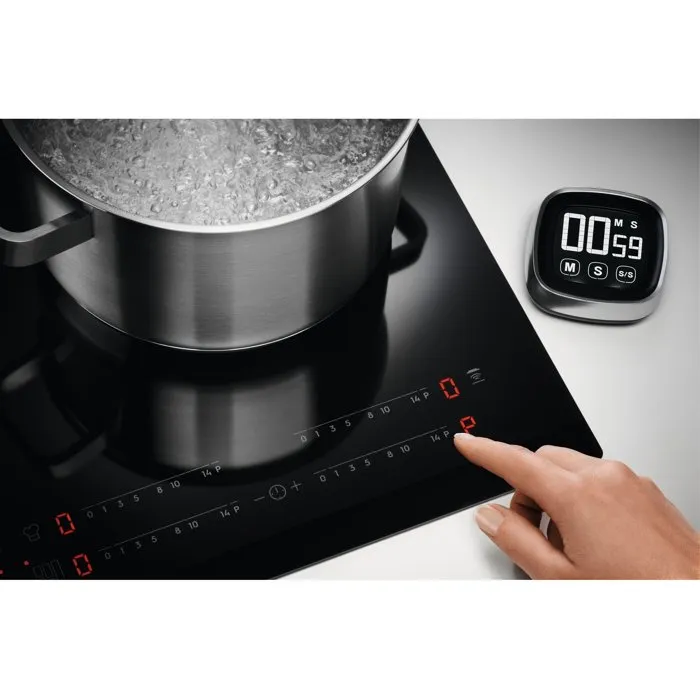 Electrolux LIV6343 Plaque de cuisson induction 4 foyers