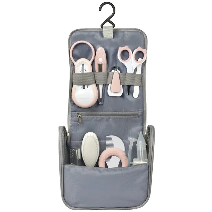 Beaba - Trousse de toilette bébé avec 10 accessoires (thermomètre, ciseaux, peigne, anneau de dentition, mouche-bébé) - Organisation à élastiques et poche zippée - Vieux rose