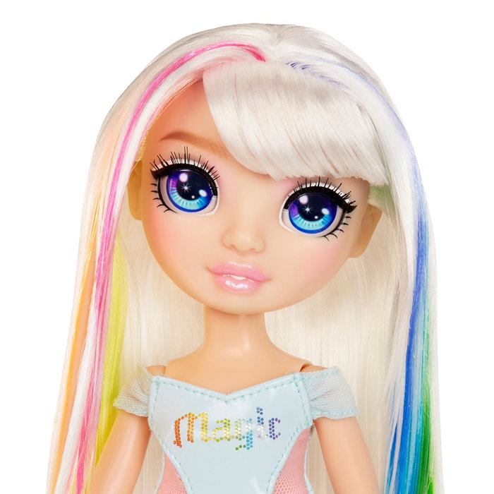 MGA Rainbow High My Fashion Style - Poupée Amaya 547532 avec tenue élégante, top 'Magia', jupe irisée arc-en-ciel, bottes blanches, cheveux longs et cepillables MGA Rainbow High My Fashion Style - Poupée Amaya 547532 avec tenue élégante, top 'Magia', jupe irisée arc-en-ciel, bottes blanches, cheveux longs et cepillables