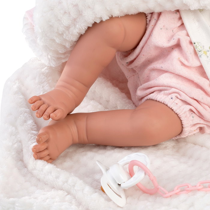 Poupée Reborn Nieves avec Poids 38 cm 10328 Guca - Camisette Blanche, Polo Rose, Bonnet, Couverture, Tétine