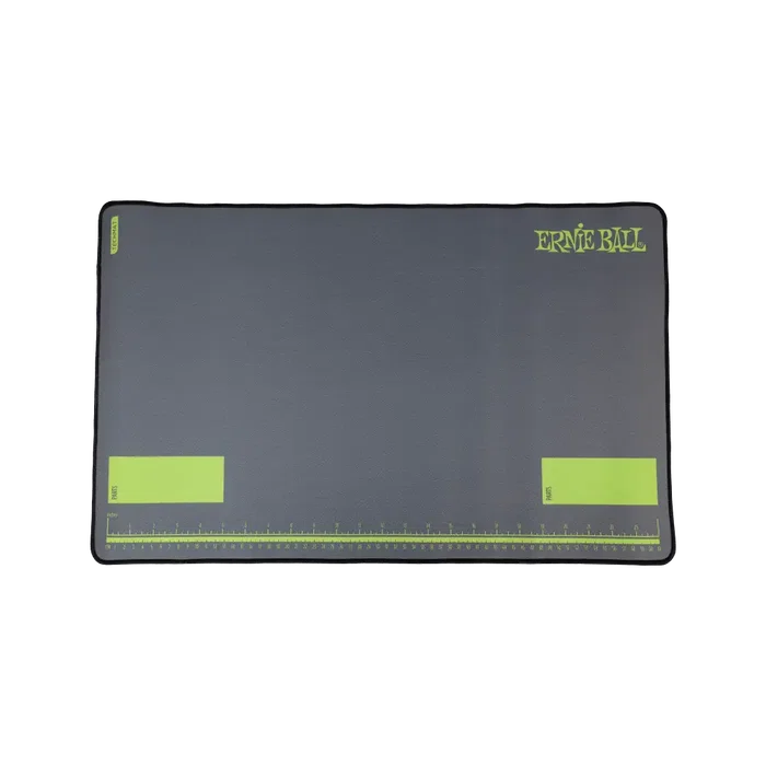 Ernie Ball Tapis de Maintenance pour Guitare et Basse Antidérapant Grand Format