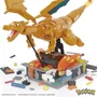 Mega Construx - HMW05 - Coffret de Construction Pokémon Dracaufeu en Mouvement (1663 pièces) - Figurine Articulée Détachable avec Base Décorative