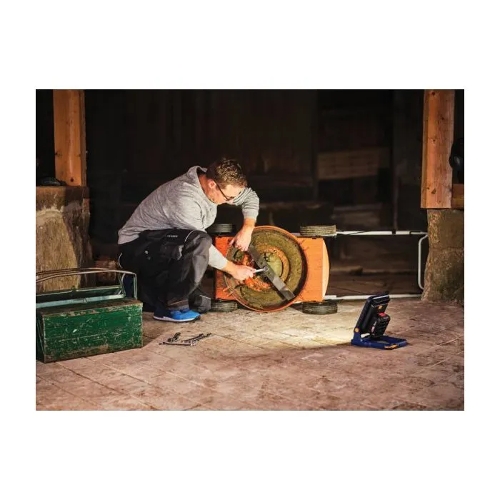 Rapid BWL2400 - Projecteur LED portable de chantier 2400 lm - Lampe inclinable à 180° - Compatible batteries 18V Power For All