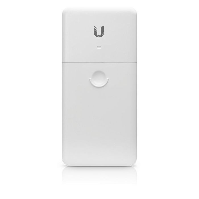 Ubiquiti NanoSwitch RTL8367N-VB - Commutateur Gigabit 4 ports PoE passif 24V pour extérieur (4x RJ45 10/100/1000 Mbps)