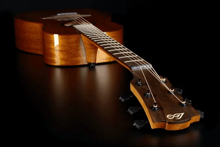 Lag Tramontane 98 Parlor Guitare Folk Électroacoustique Caoba Solide Naturel Brillant Stage Lag