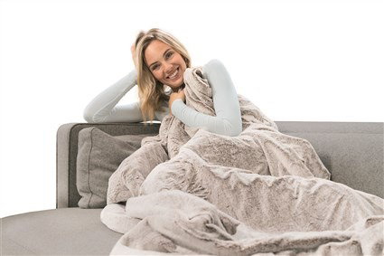 Beurer HD-75 - Couverture chauffante électrique Nordic Manta à 6 niveaux de température, au toucher doux et sans peluches, avec sécurité BSS et arrêt automatique