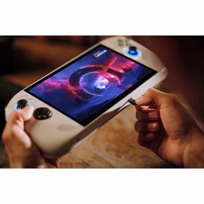 Lenovo Legion Go S 8ARP1 Console de jeu portable Blanche 1To SSD 32Go RAM Lenovo Legion Go S 8ARP1 Console de jeu portable Blanche 1To SSD 32Go RAM