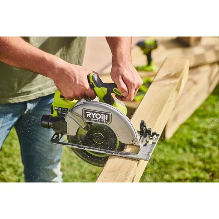 Ryobi Scie circulaire Brushless 18V RCS18BL-0 Ryobi Scie circulaire Brushless 18V RCS18BL-0