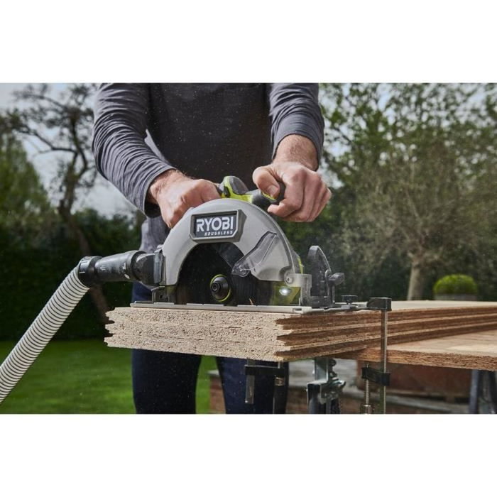Ryobi Scie circulaire Brushless 18V RCS18BL-0 Ryobi Scie circulaire Brushless 18V RCS18BL-0