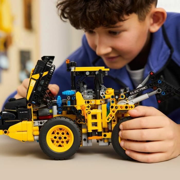 LEGO Technic 42209 La Chargeuse sur Pneus Volvo L120 Electric