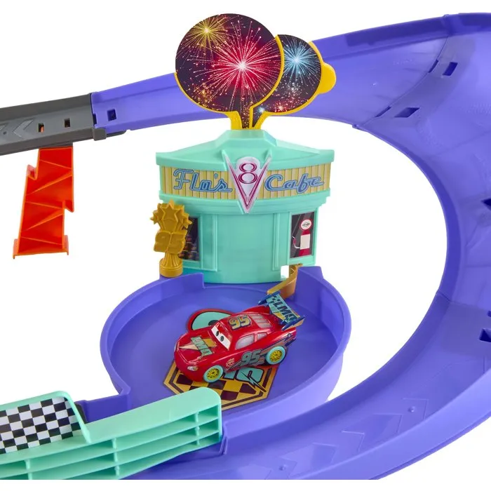 Mattel Circuit Célébration de Flash McQueen avec véhicule lumineux