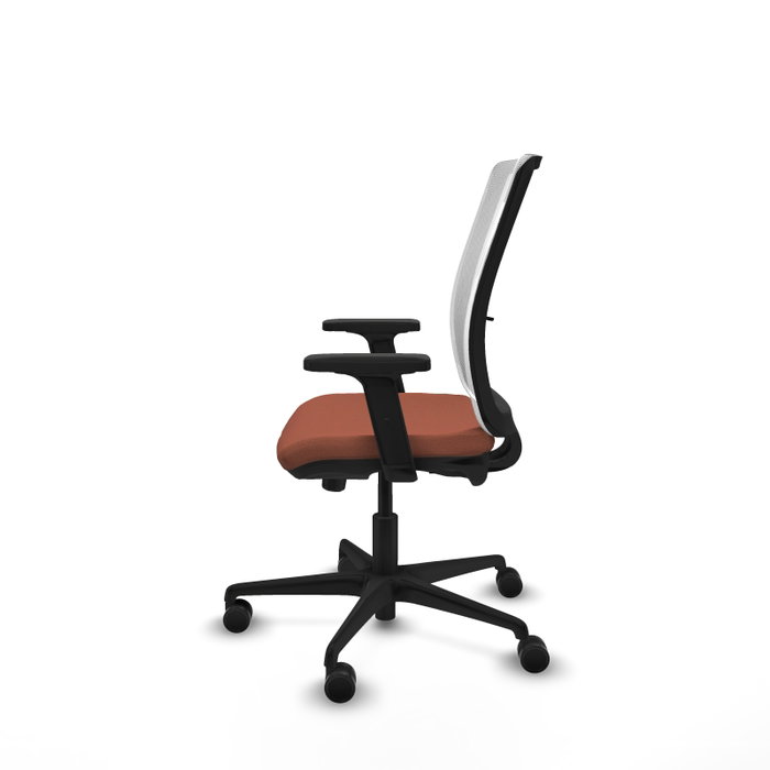 PIQUERAS Y CRESPO Chaise Haches Synchrone/Traslack Marron et Blanc, Base Nylon Noir, Accoudoirs 2D