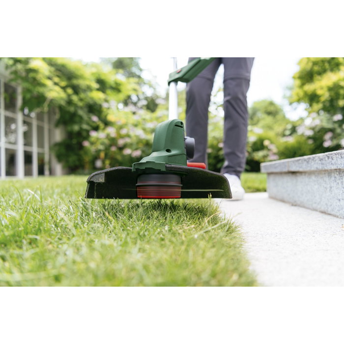Bosch UniversalGrassCut 18-260