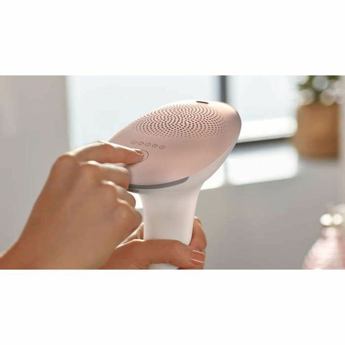 Philips Lumea Advanced BRI921/00 - Épilateur à lumière pulsée avec embout corps 4 cm² et précision 2 cm² Philips Lumea Advanced BRI921/00 - Épilateur à lumière pulsée avec embout corps 4 cm² et précision 2 cm²