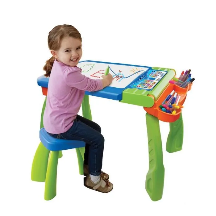 VTECH Magi - Chevalet Interactif 3 en 1 Évolutif avec Écran Lumineux, Stylet, Tableau Noir et Bureau de Dessin Multicolore - Pour Enfant à partir de 3 Ans - Version Française