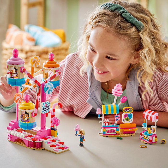 LEGO Friends La grande roue ornée de bonbons et cupcakes 42700